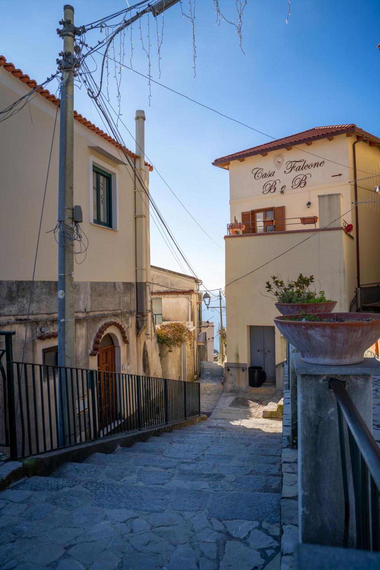 Minuta Skyline Daire Pontone Dış mekan fotoğraf